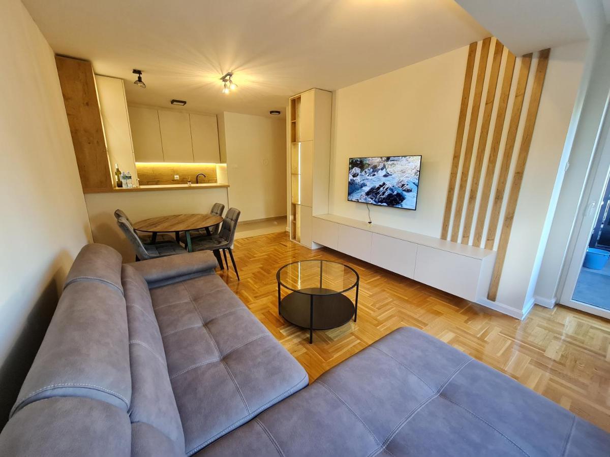 Agera Apartments Баня Лука Екстериор снимка